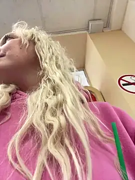 Sembang XXX Secara Langsung MerlinDave