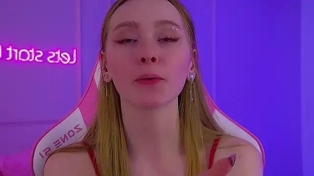 AgataFoxley Live XXX Chat