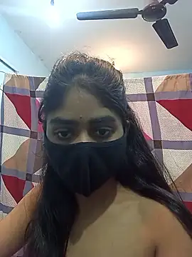 HotxMuskan: онлайн-секс-чат