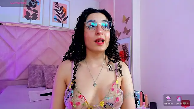 Czat XXX na żywo – DemiJones_