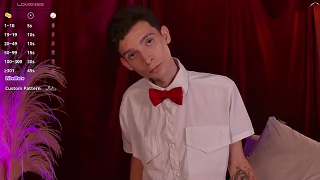 VicenteFerrer's Live XXX Chat