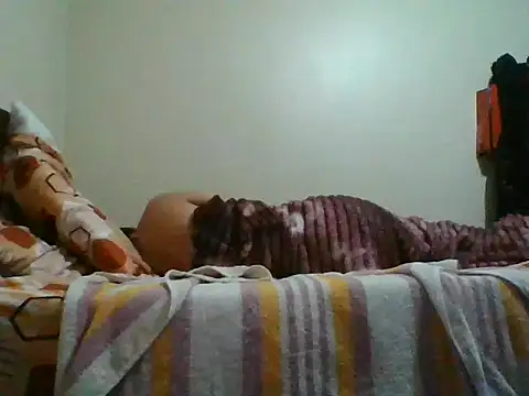 ROSARIOBELLA13: онлайн-секс-чат