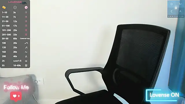 MinaDiamonddのウェブカメラショー