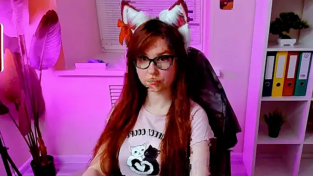 CarolGiggly's Live XXX Chat