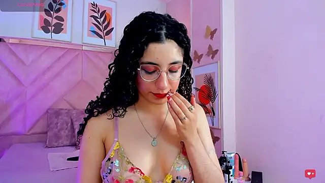 DemiJones_ Chat XXX in diretta