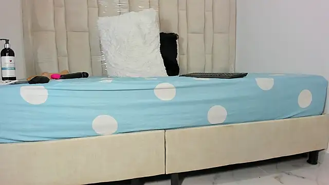 14_Dulce Live XXX Chat