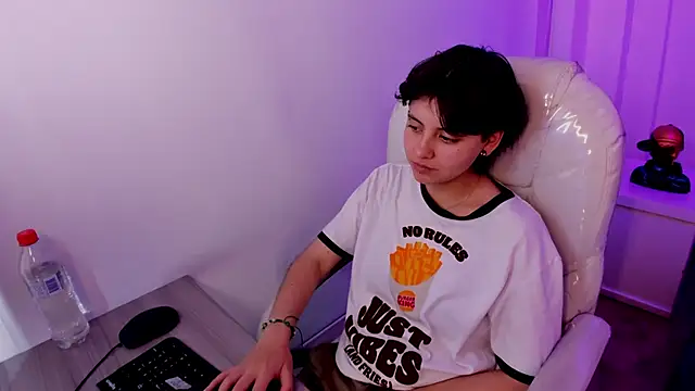 Nathaly_dsのライブXXXチャット