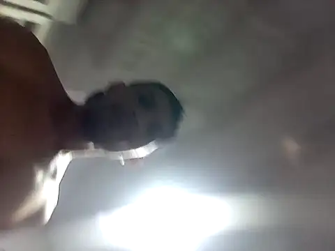 Chat XXX ao vivo de Skinyhot99