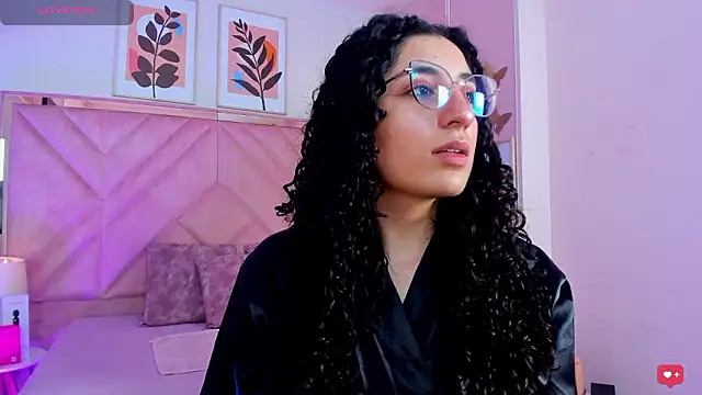 DemiJones_ live XXX chat