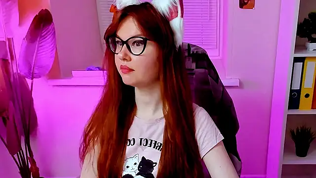 CarolGiggly 现场XXX聊天