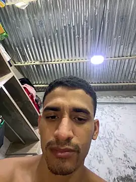 Chat XXX en directo de ikaro21