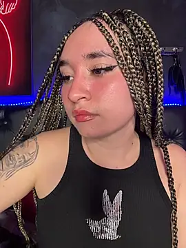 Sophie_LS Chat XXX in diretta