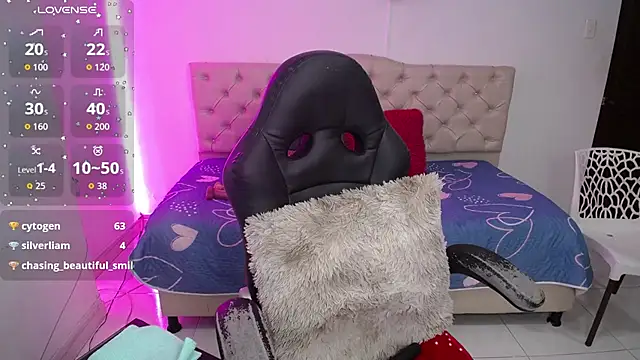 thalia_mills19の  ウェブカメラショー