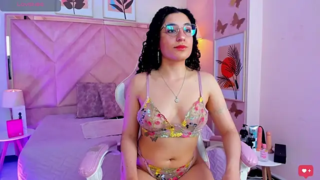 DemiJones_'s Live XXX Chat