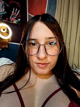 Mysticdooll69's Live XXX Chat