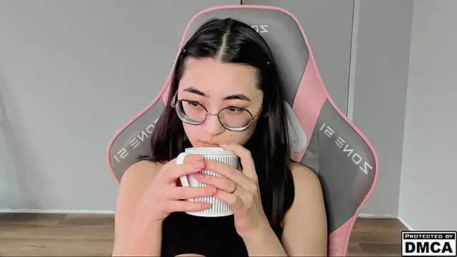 MeilideQian1's Live XXX Chat