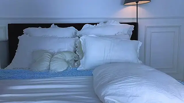 NicoleMarani Obrolan Langsung XXX