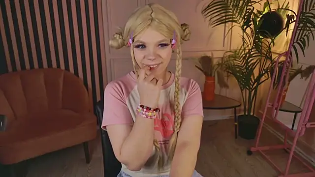 Waifu_Ketrin Live XXX-chat