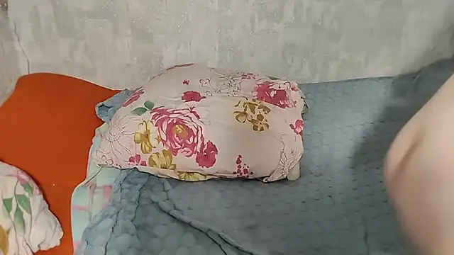 แชท XXX สดของ LiaVibes