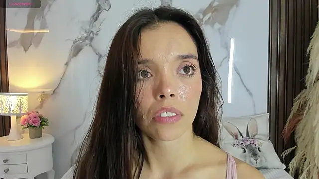 دردشة hannahill69 الجنسية المباشرة