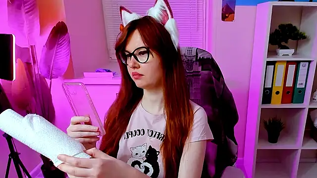 Chat XXX en directo de CarolGiggly