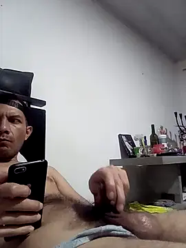 Skinyhot99 Chat XXX in diretta