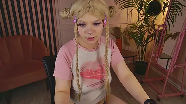 Waifu_Ketrin's Live XXX Chat