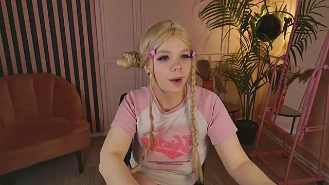 Waifu_Ketrin: онлайн-секс-чат