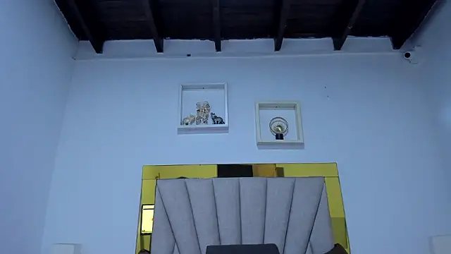 vahiolet_fuentes Live XXX-chat