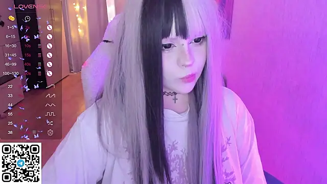 SelenaCute 现场XXX聊天