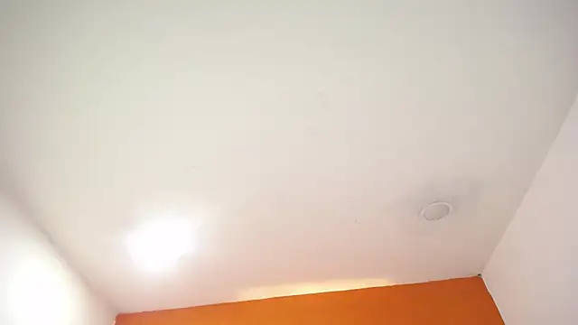 Alaiia___ 现场XXX聊天