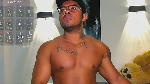 LEONHDZのライブXXXチャット