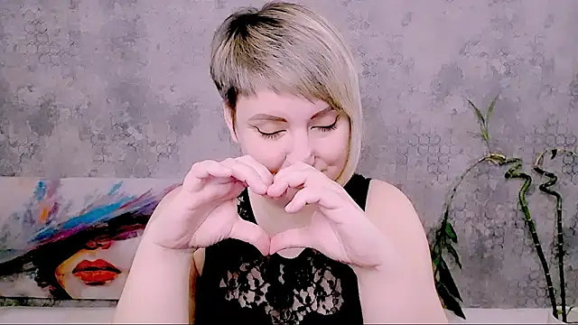 Živý XXX chat Djullia