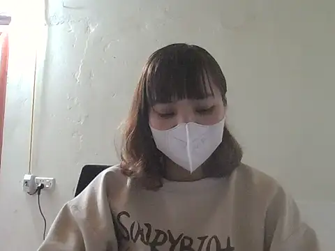 Angela-Eira: απευθείας συνομιλία ΧΧΧ