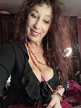 Онлайн чат XXX GypsyEsmeralda