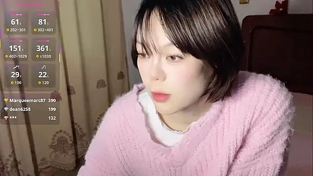 Linda-LLのライブXXXチャット