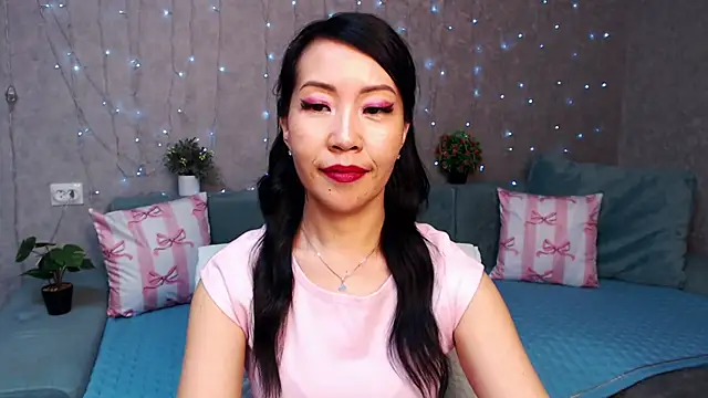 Онлайн чат XXX LiaPak