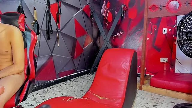 دردشة Hot_Boys_Without_Limits الجنسية المباشرة