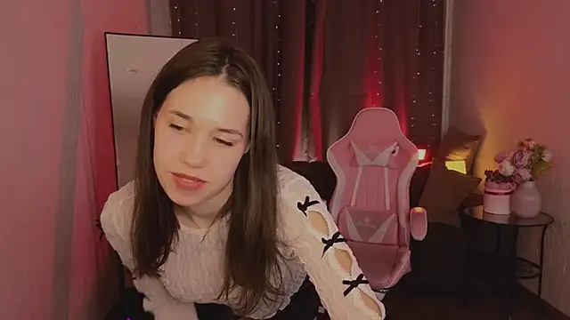 Nicoll_CherryのライブXXXチャット