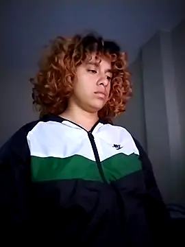 Онлайн чат XXX EmmaMelissa0521