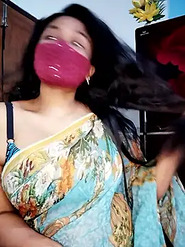 Tina-Sen Adlı Modelin Web Kamerası Şovu