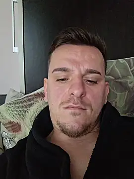 Huge_cock22cm Webcam show