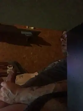 Ldnick69 Show in webcam