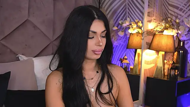 EvaRhea: онлайн-секс-чат