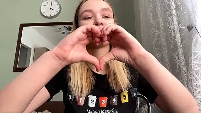 Leifuture's Live XXX Chat