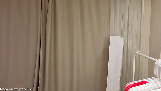 LeanneDinkle live XXX chat