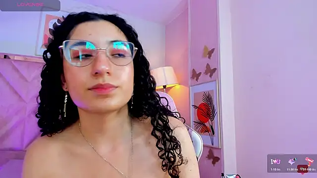 DemiJones_ লাইভ XXX চ্যাট