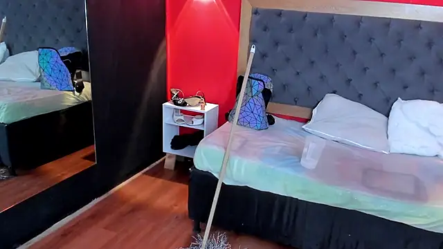 Chat XXX ao vivo de YayaHilton