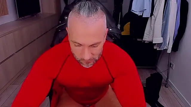 แชท XXX สดของ MarisMuscle