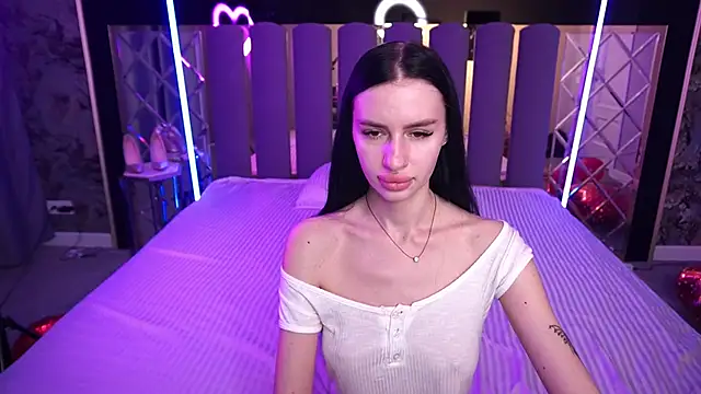 دردشة Snow_WhiteeeX الجنسية المباشرة